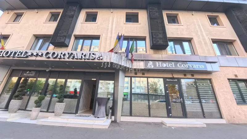 Intrarea Hotel Corvaris, Șoseaua Olteniței 125