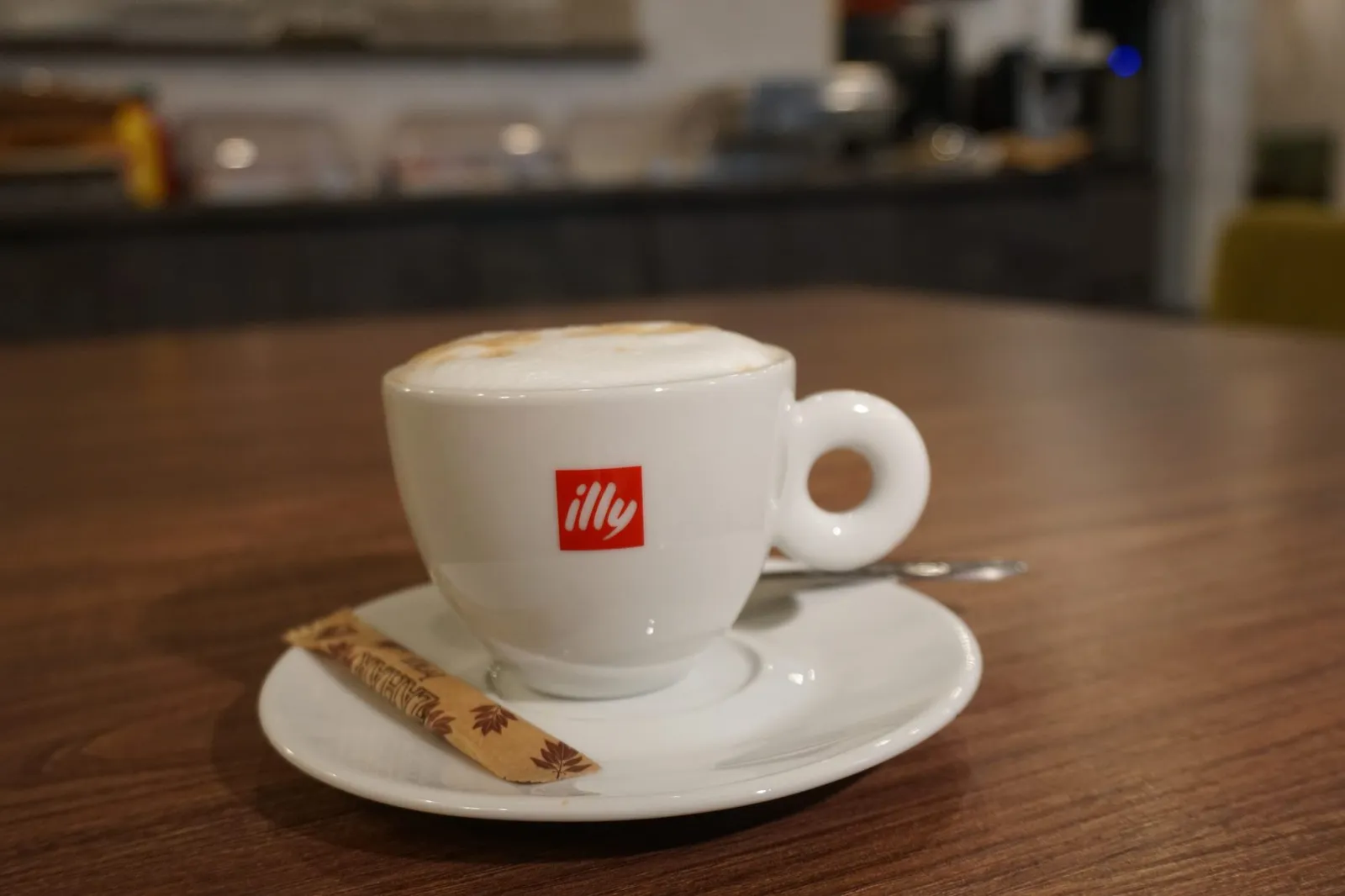Cappuccino la masa de mic dejun