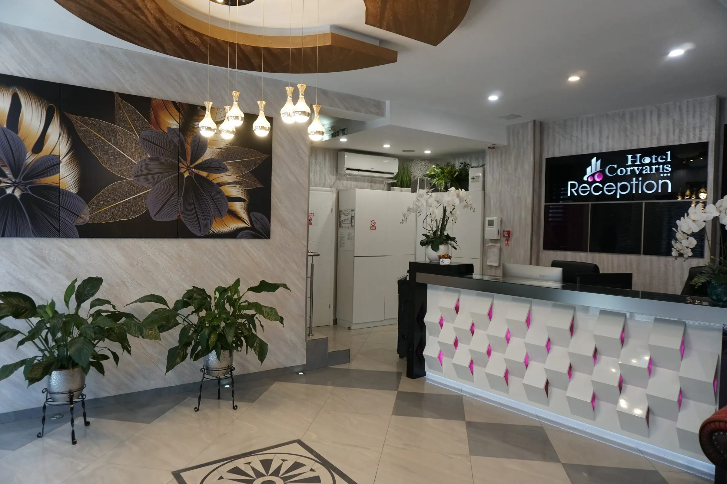 Recepția Hotel Corvaris